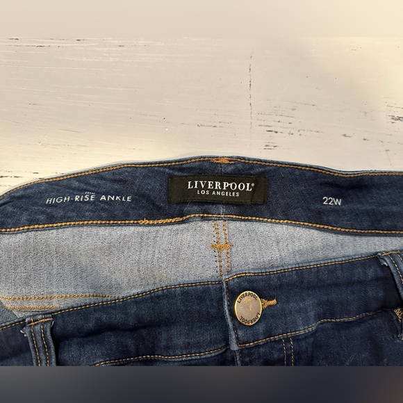 Liverpool Los Angeles High-Rise Ankle Jeans 22W - Picture 7 of 7